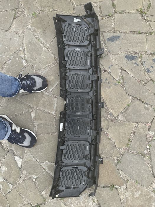 Решітка рідіатора grill Jeep Compass 17-21