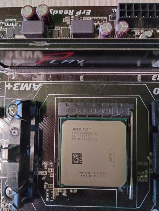 Procesor AMD FX-8300 8 x 3,3 GHz AM3+