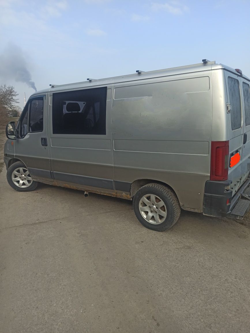 Бус Fiat Ducato 2,3 на шипованій резині