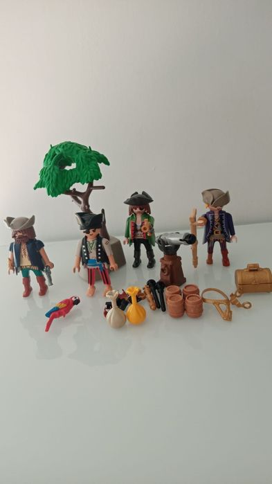 Lote de brinquedos Playmobil