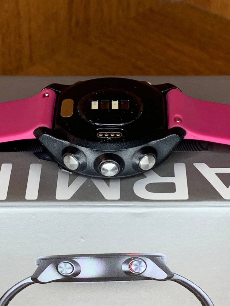 Годинник Garmin FORERUNNER 245