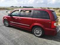Chrysler town and country
