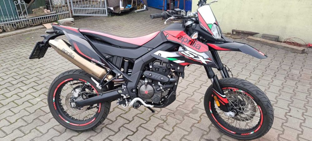 aprilia sx 125 supermoto A1/B