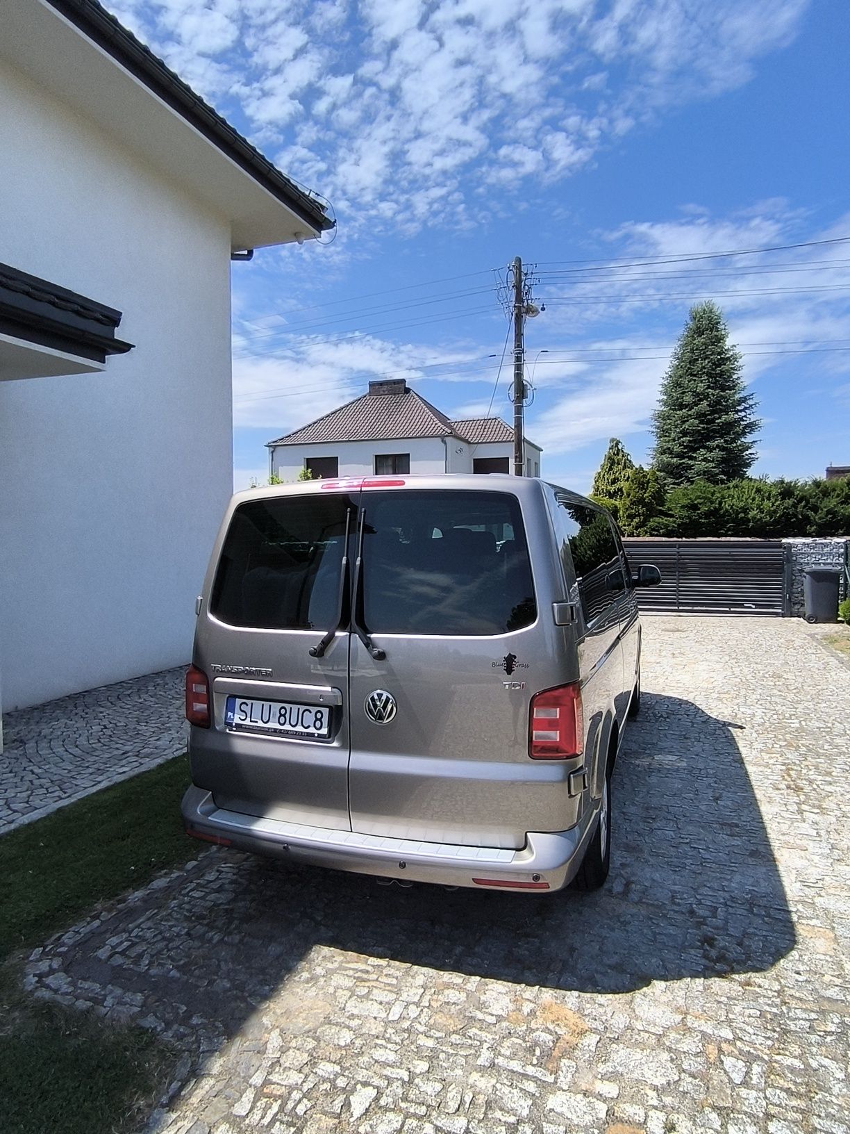 VW Caravelle Long