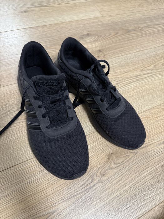 Кросівки Adidas унісекс