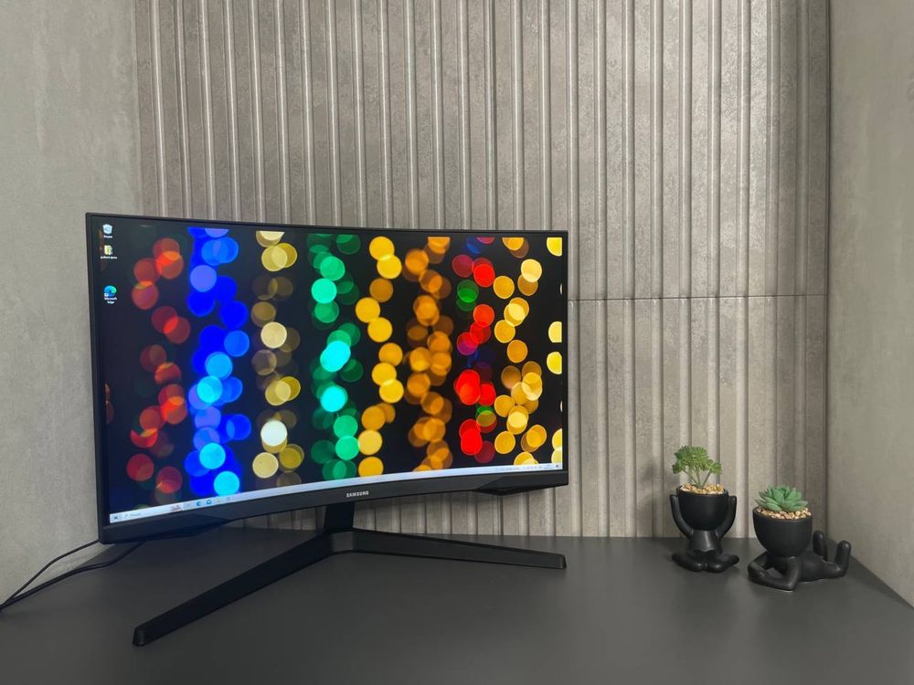 2K Вигнутий ігровий Монітор 27 дюймів Samsung  C27G55T