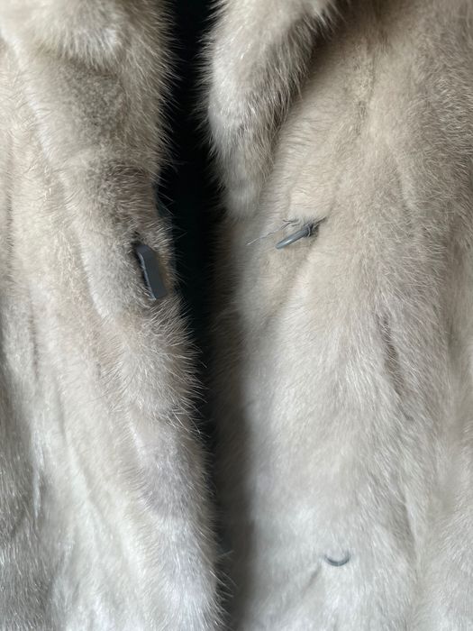 Futro naturalne/prawdziwe z norek - szare