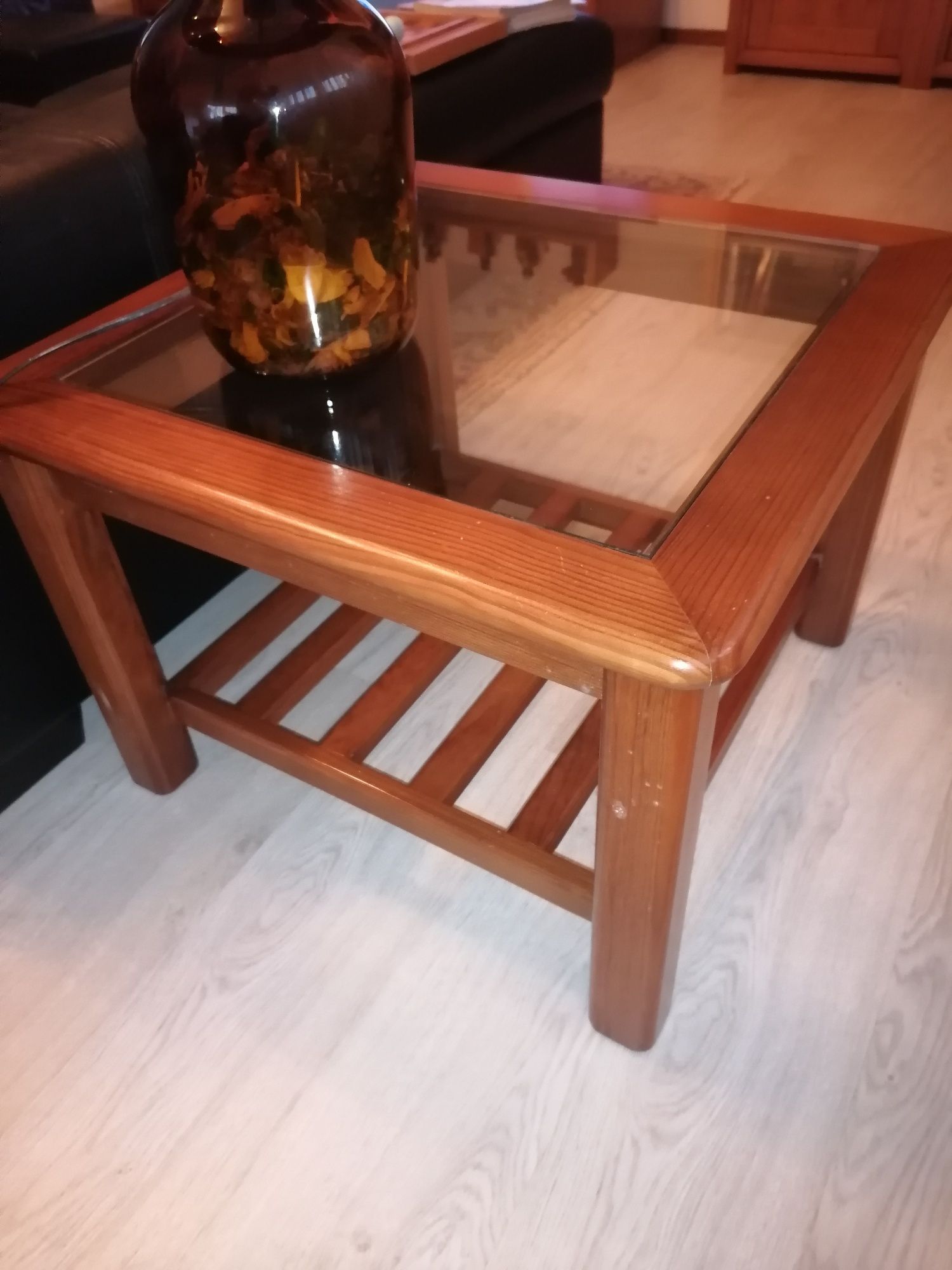 Mesa de apoio sala Móveis Tralhão