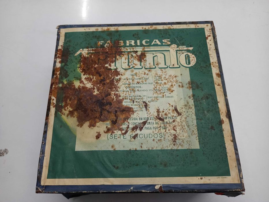 Lata antiga de bolachas Triunfo