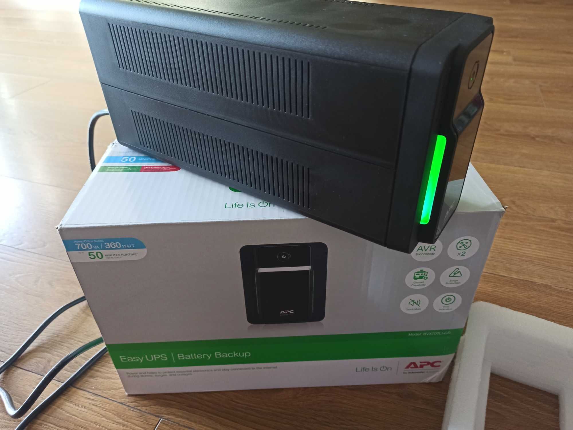 Battery UPS firmy APC