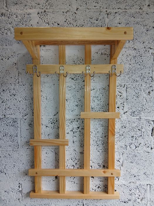 Вішалки : дуб, сосна