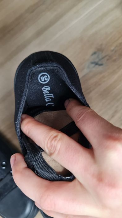 Buty do szkoły - czarne trampki r. 38