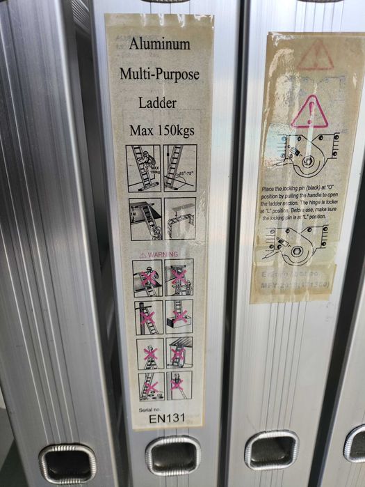 Escada de alumínio 1.2m x 4