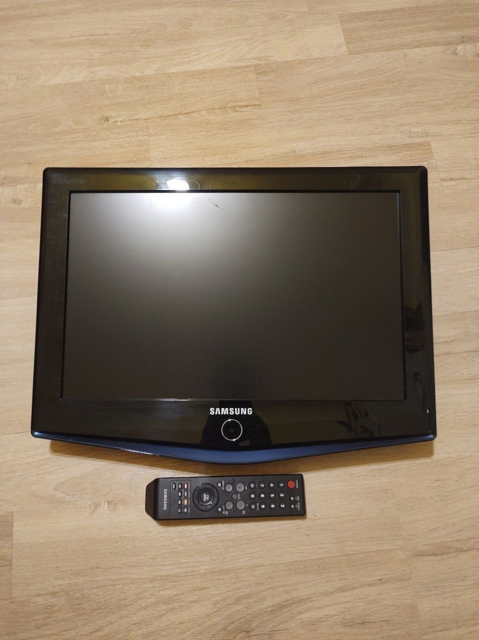 Телевизор Samsung