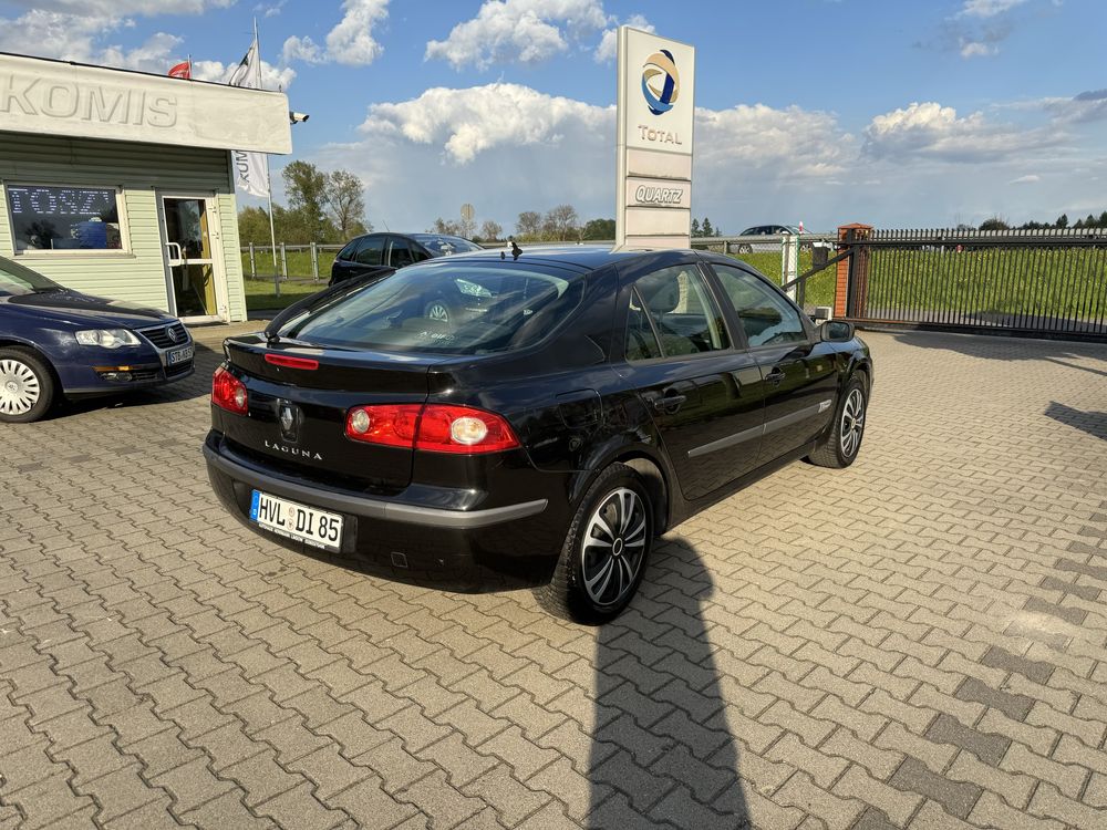 Renault laguna  lift czarna