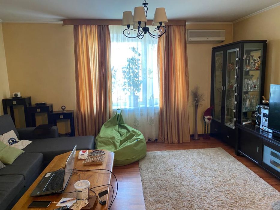 Оренда, Берестейський проспект, 107,  м.Житомирська,  3 к.кв. 77 кв.м