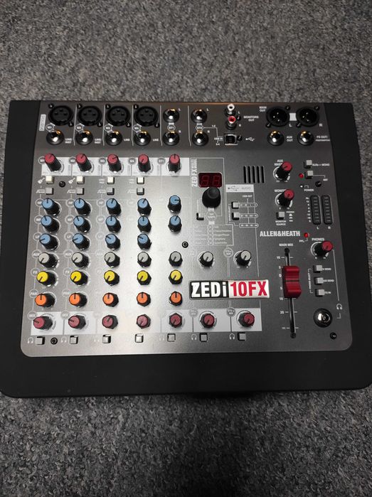 Wynajem sprzętu nagłaśniającego i oświetlenia dyskotekowego w Poznaniu