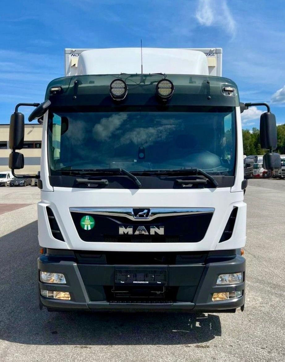 MAN TGM 12.250 / TGL / IZOTERMA / WINDA / 18 EUROPALET / SYPIALKA / AUTOMAT / 2018 ROK