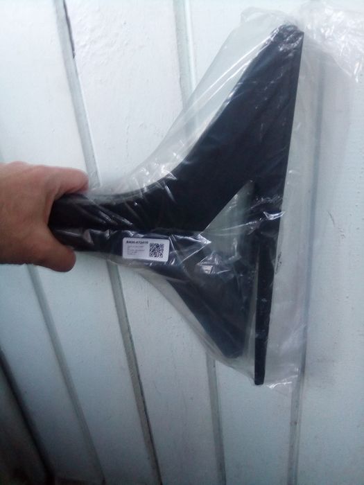 Продам новый комплект ножек для телевизора