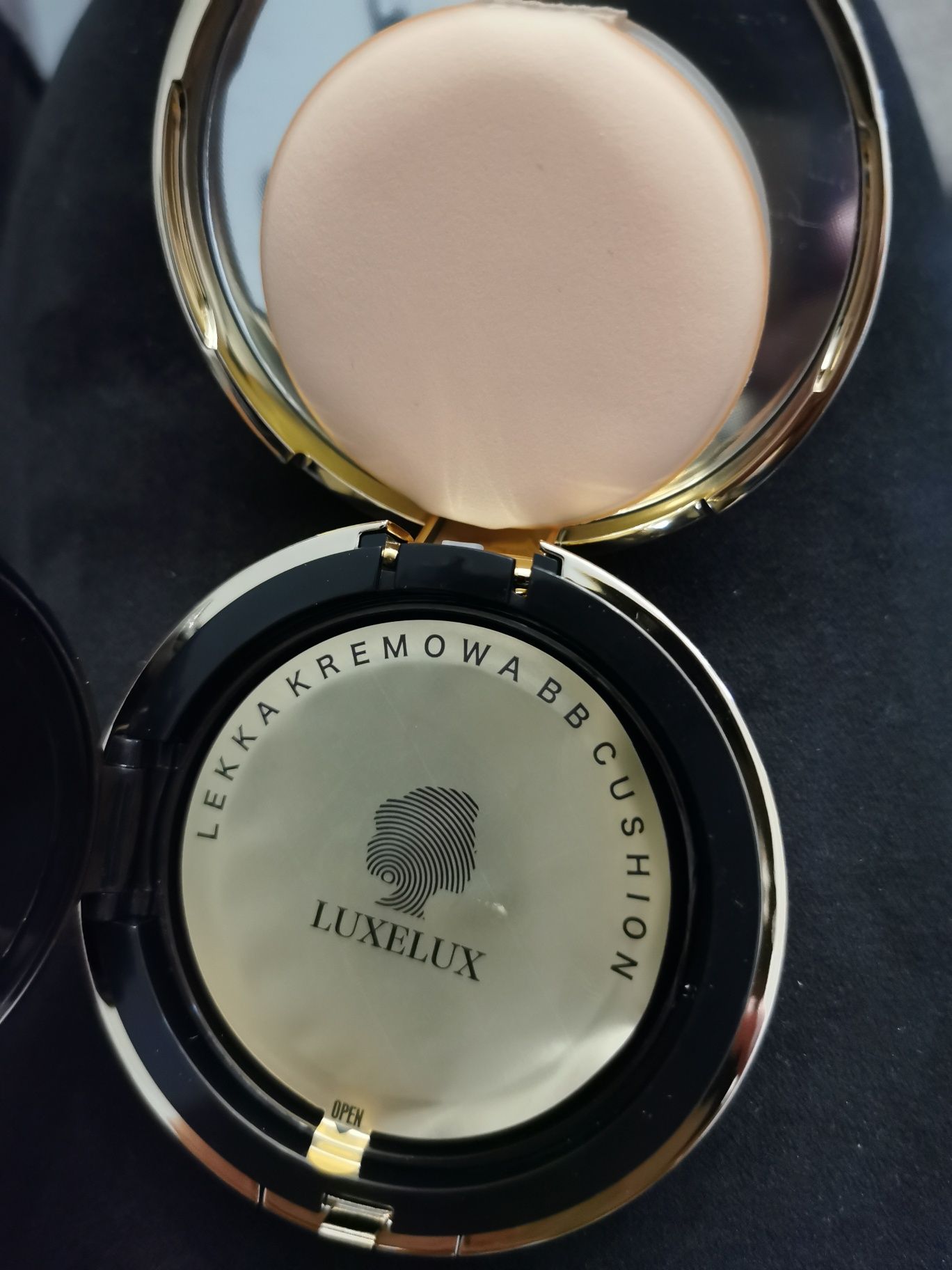 Krem bb dark skin Luxelux 03 nowy bez foli.