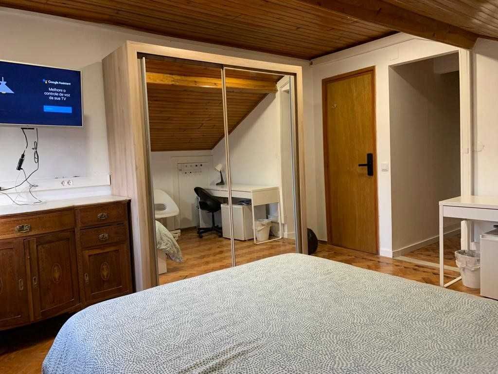Quarto Suite Casal Com Contrato e Recibos