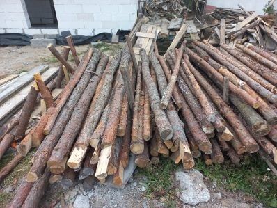 Stemple budowlane drewniane