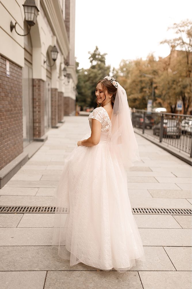Свадебное платье розовое