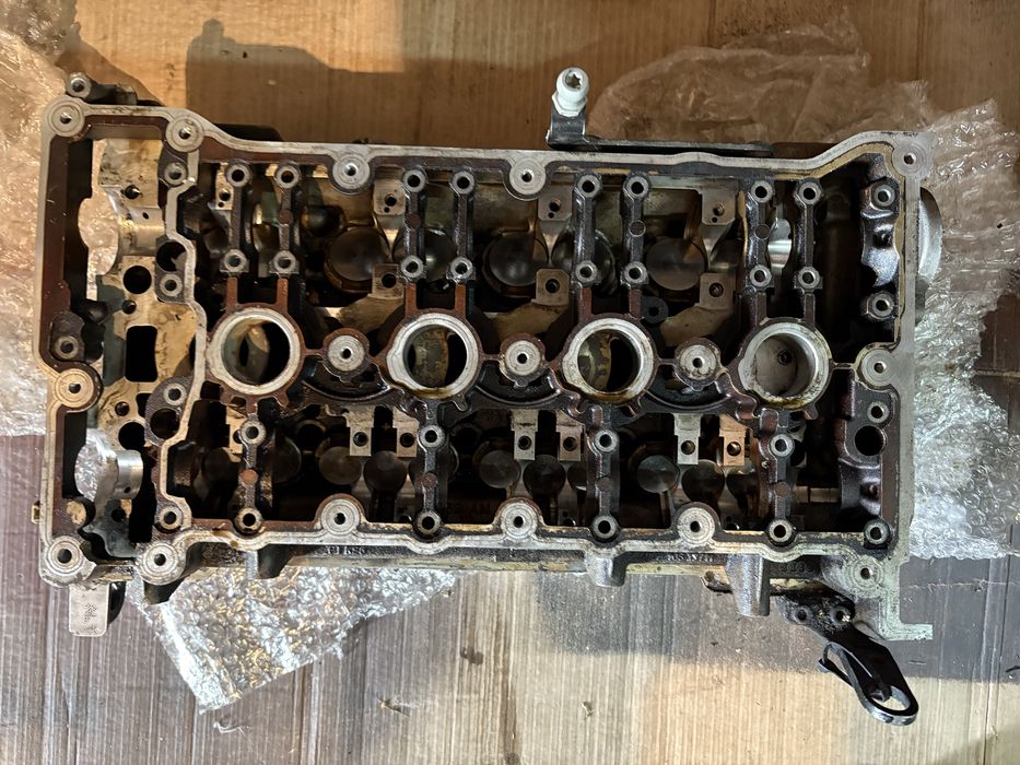 Głowica 2.0 ALT Audi wariator napinacz rozrządu części 2.0 ALT A6 C5