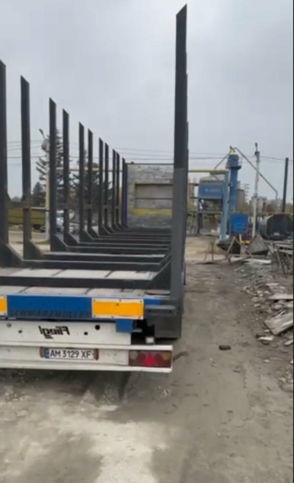 Продам полуприцеп лісовоз, сортиментовоз