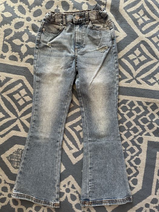 Ддинси кльош для дівчинки