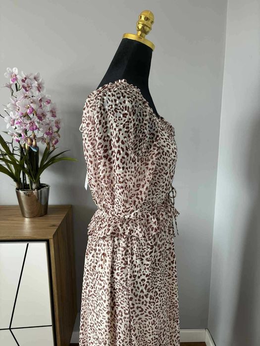 Sukienka w Panterkę – Romantyczny Styl Boho - Miss Selfridge - S/36