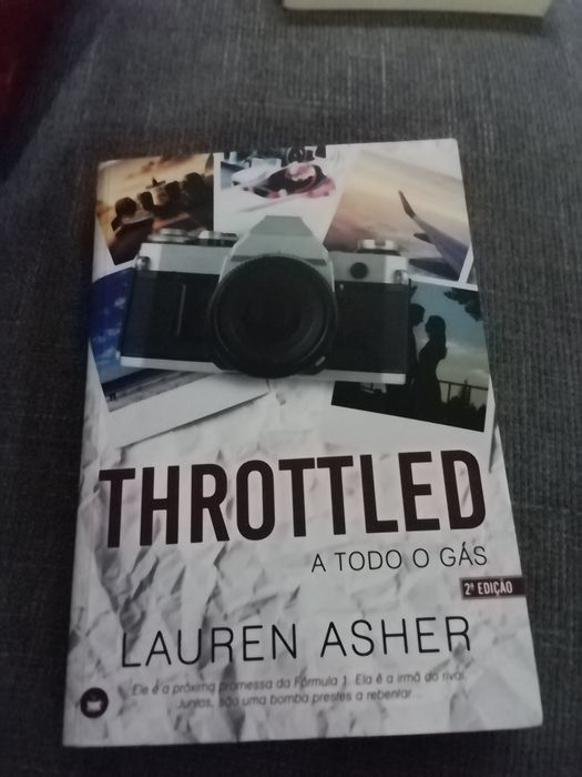 Throttled a todo o gás