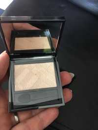 Burberry nowy Eyeshadow Gold Pearl zloty oryg ponad 150 zl.