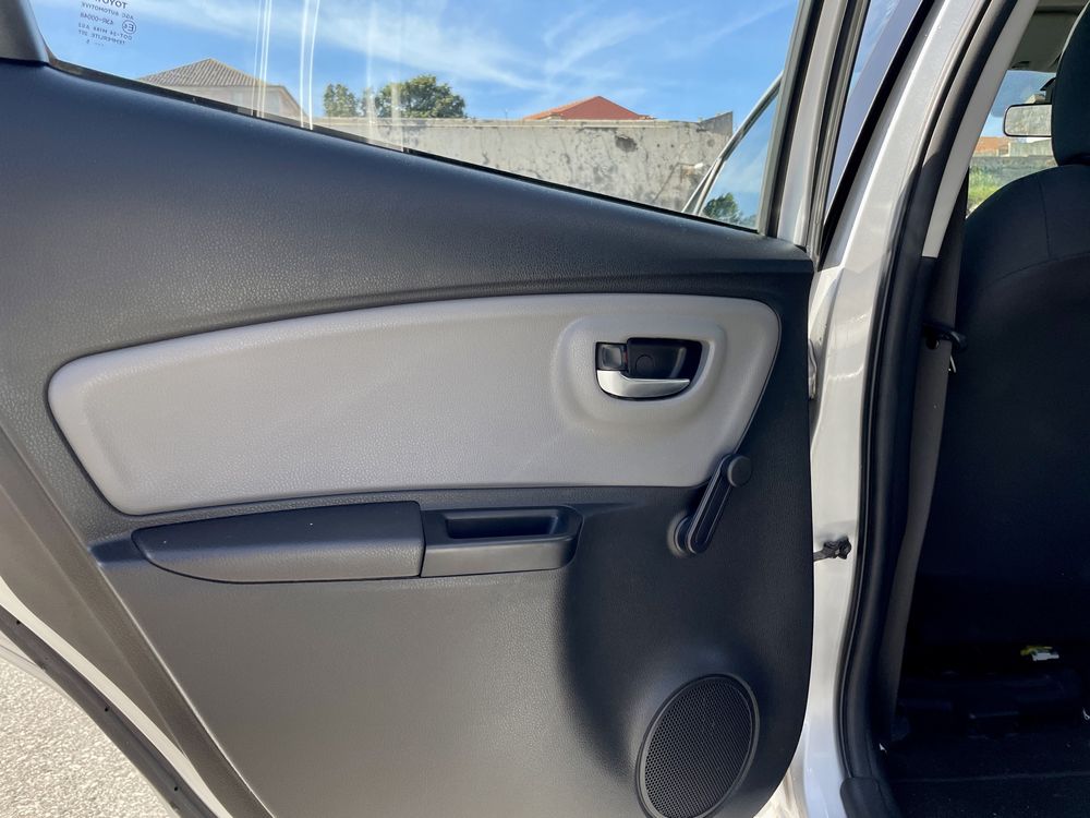 Toyota Yaris 1.33 VVT-i comfort + pack style
