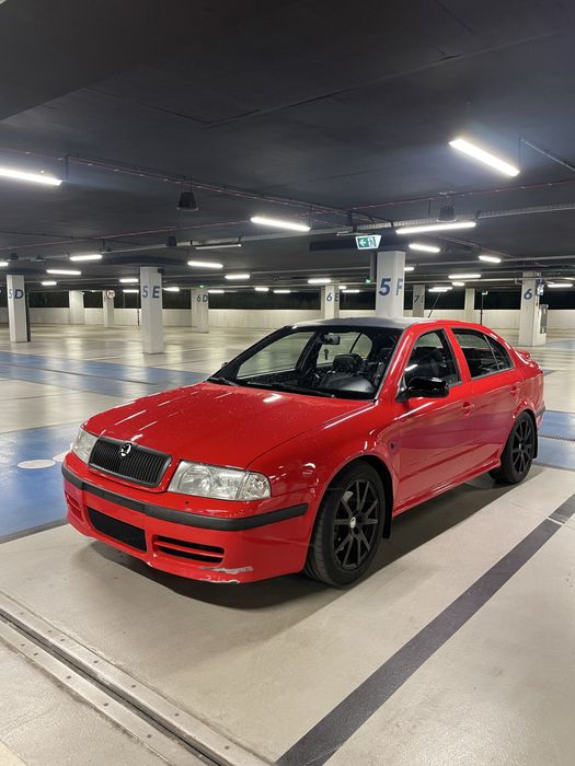 Cena do niedzieli Skoda octavia 1rs 1.8t