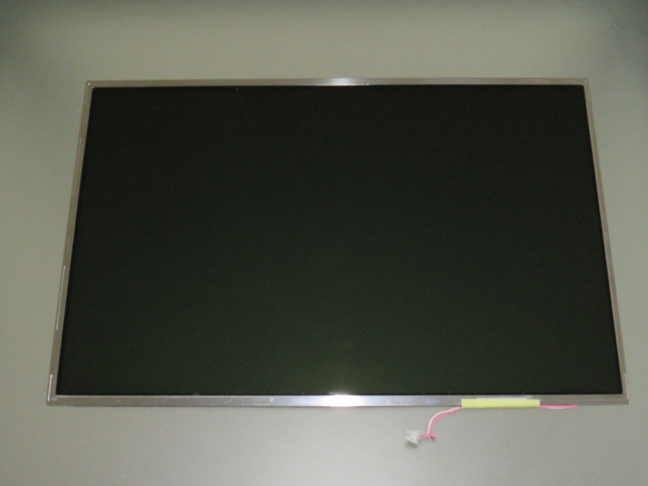 LCD LP154WX4(TL)(E2)