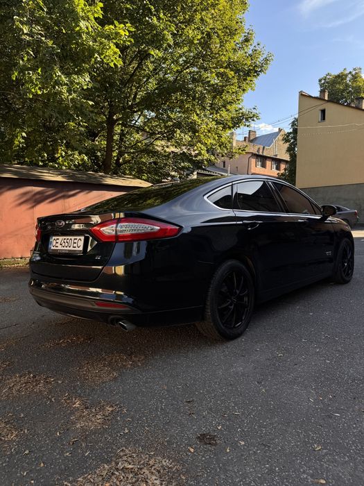 Продам Ford Fusion plug-in hybrid 2013