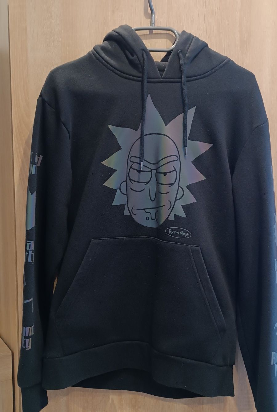 bluza Cropp Rick and Morty S jak nowa