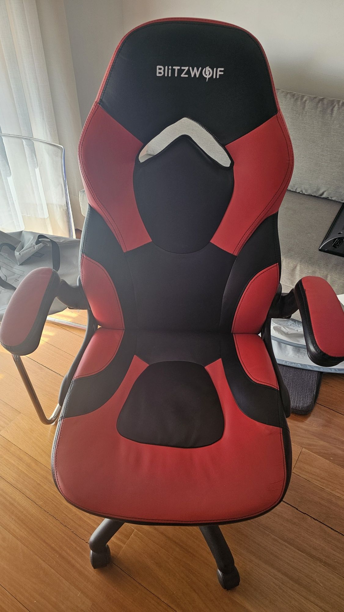 Cadeira gamer Blitzwoif