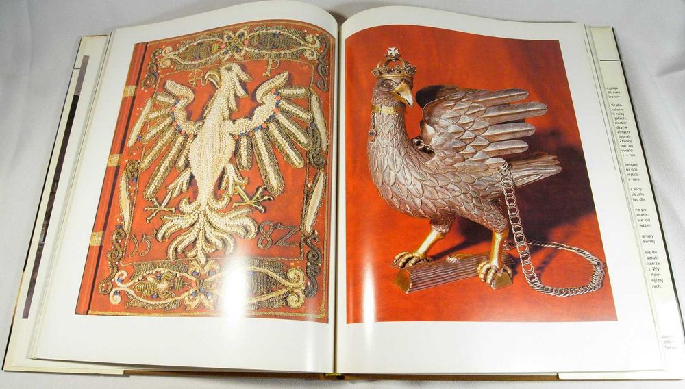 Album ilustrowany  "MUZEA KRAKOWA" Arkady 1981