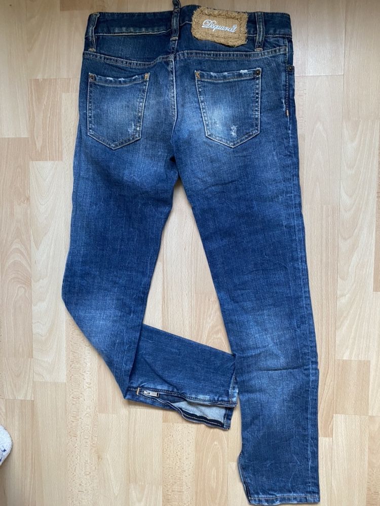 DSQUARED2 jeansy IT 38
