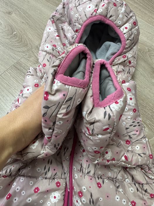 Зимовий комбінезон на дівчинку розмір 68