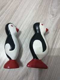 2 drewniane pingwiny zabawki rzeźbione