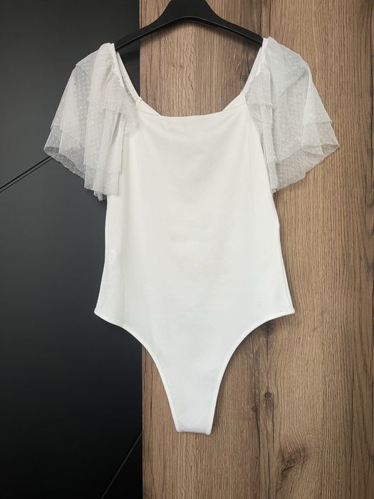 Białe body prążkowane koronka krótki rękawek Shein M/L