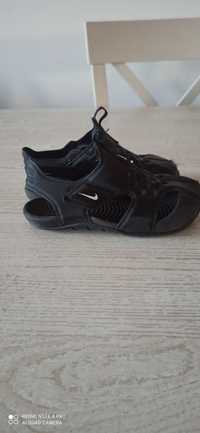 Nike sandały r26
