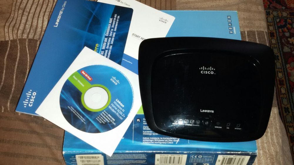 маршрутизатор Linksys Cisco WAG120N модем-роутер