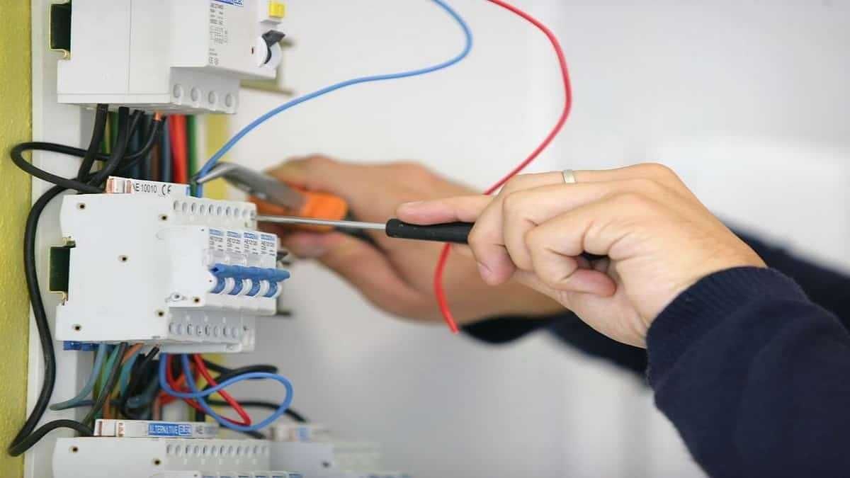 Serviços de eletricista certificado