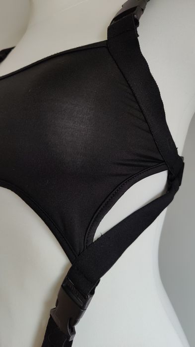 Czarne body Kolly, rozm L Rave outfit