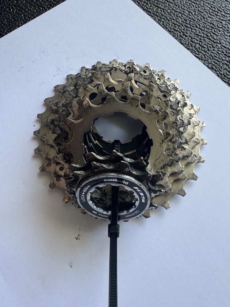 Cassetes Shimano Dura Ace 12v e 105 11v