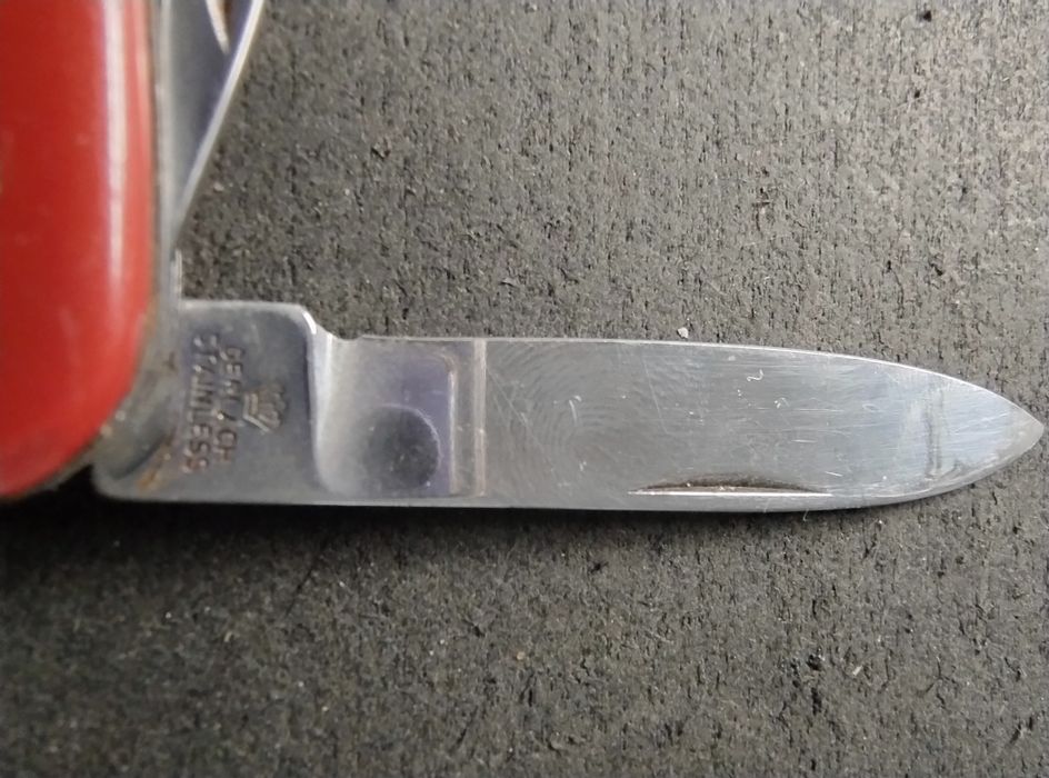 Stary scyzoryk Gerlach 357 w skórzanym etui